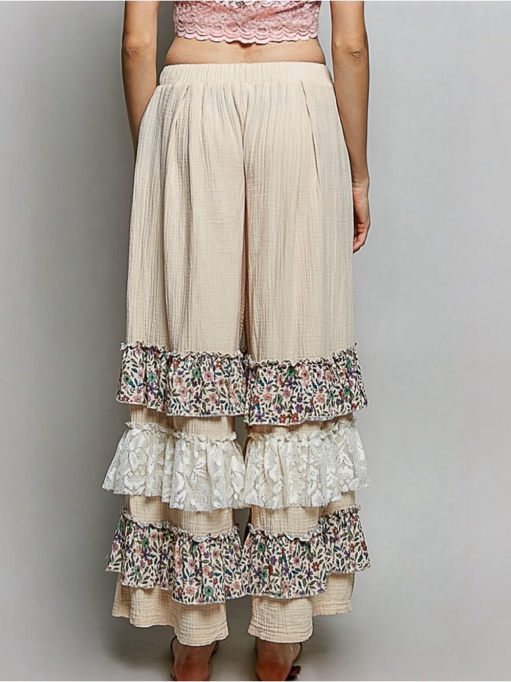 NWT POL Bohemian Oatmeal Wide Leg Floral Ruffle Pants S M L - Picture 3 of 4